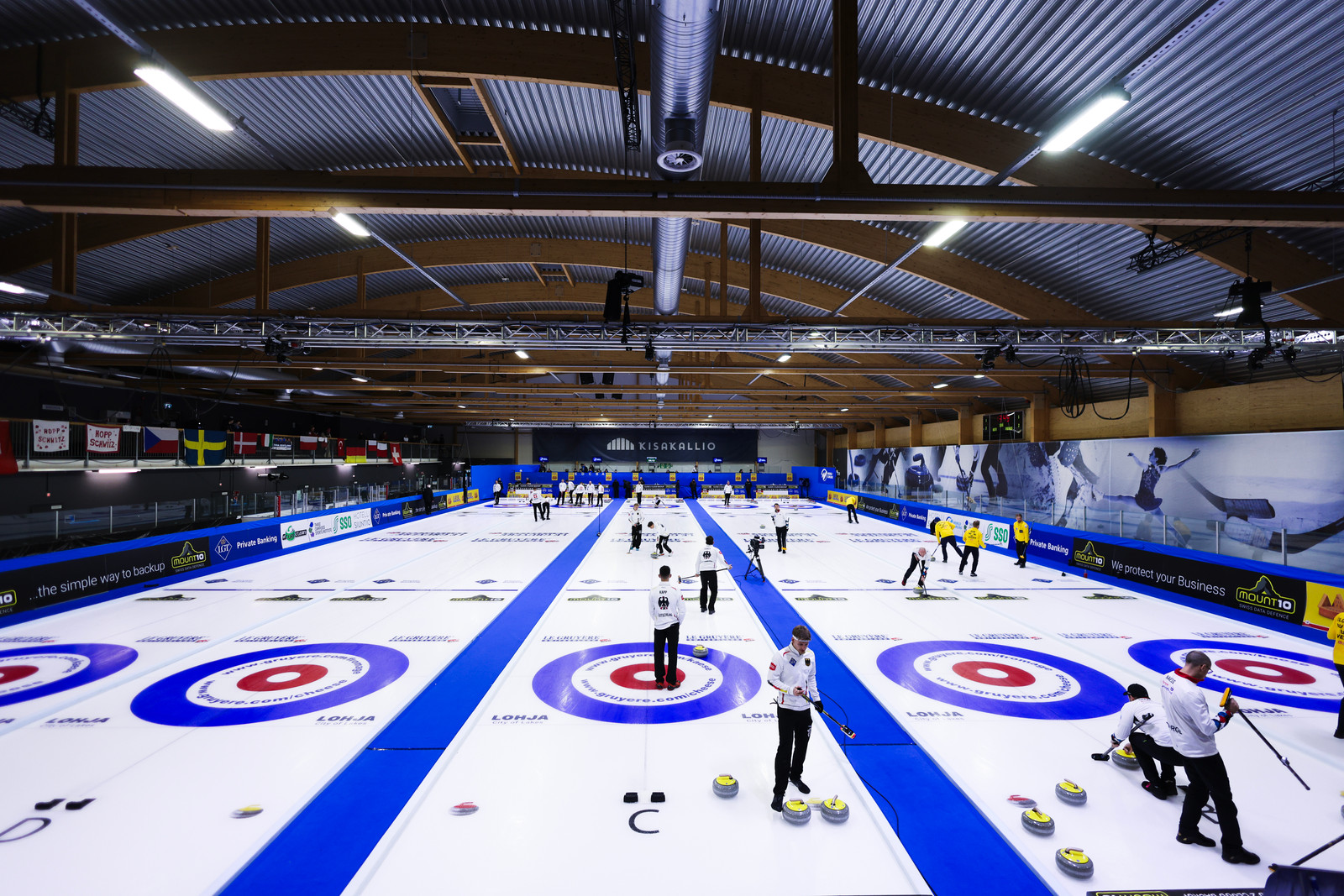 © World Curling / Stephen Fisher
