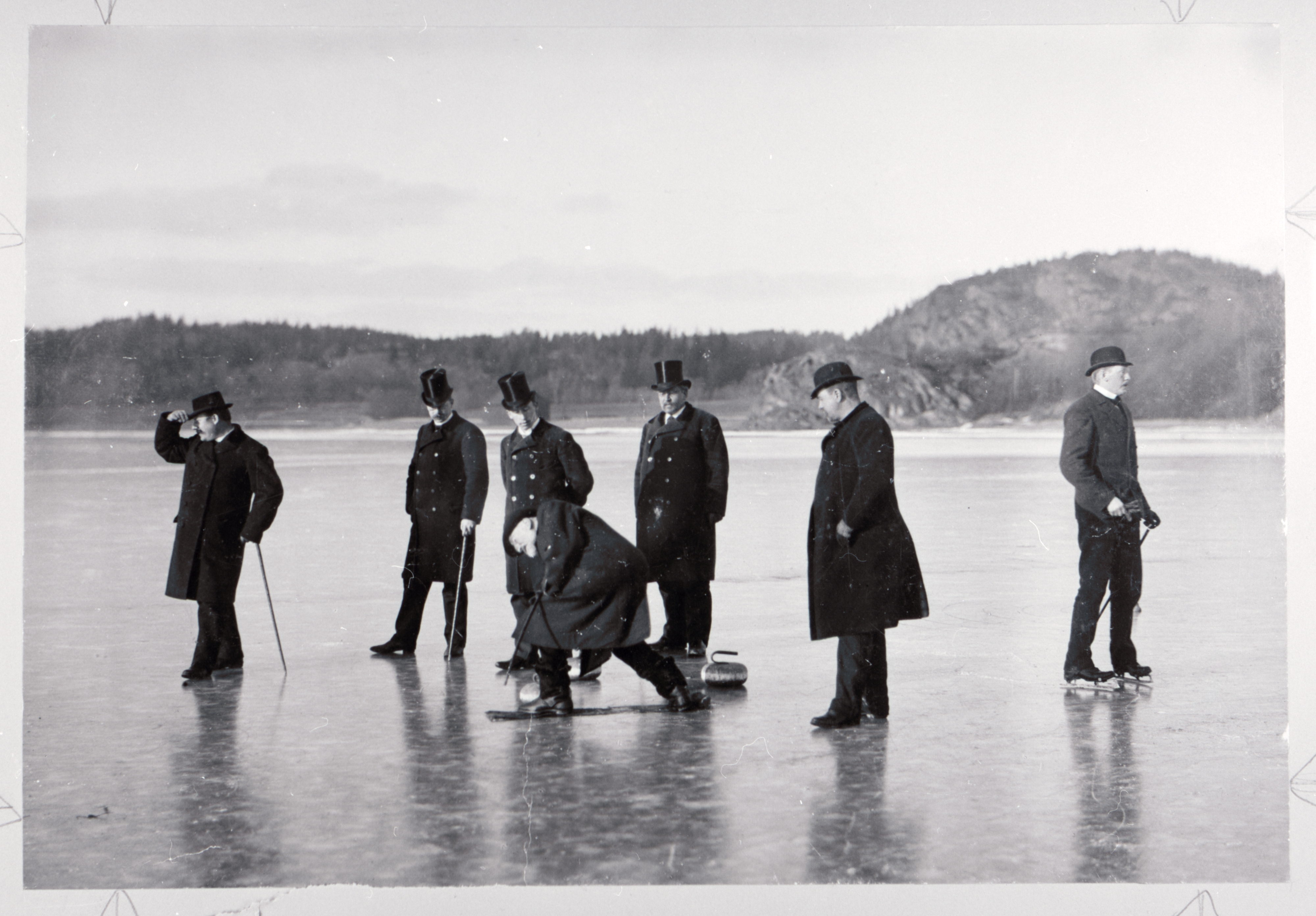 Curling-peli Ruotsissa 1887. Bohuslänin museo.